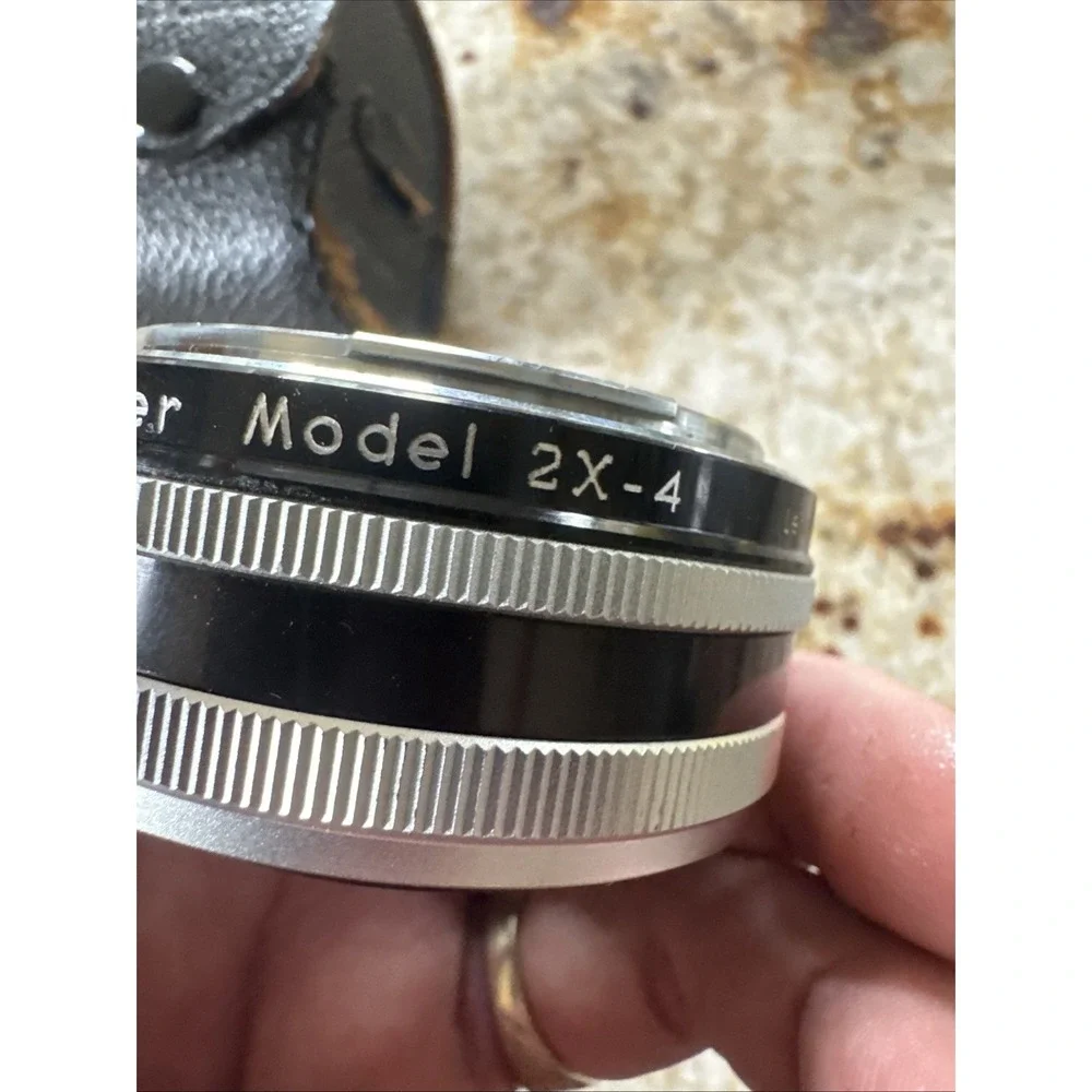 Vivitar 2x–4x Teleconverter Lens Canon FL-FD Mount - EX - E Teleconverter Case